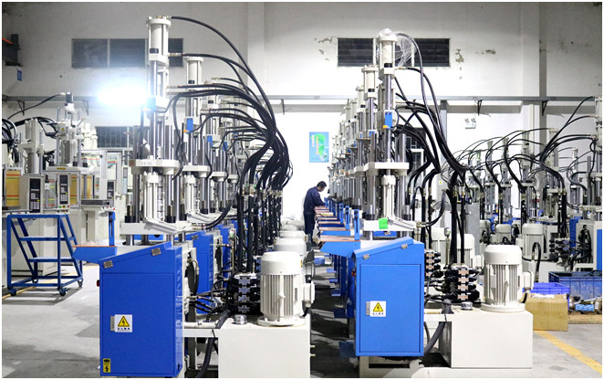 小型注塑機(jī)生產(chǎn)廠家