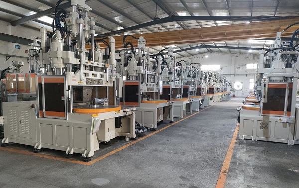 立式注塑機(jī)廠(chǎng)家